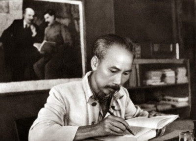 Không gian văn hóa Hồ Chí Minh